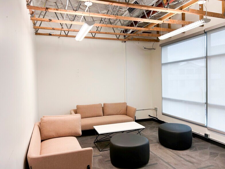 More Photos Of 2319 E Colfax Ave, Denver Office For Lease