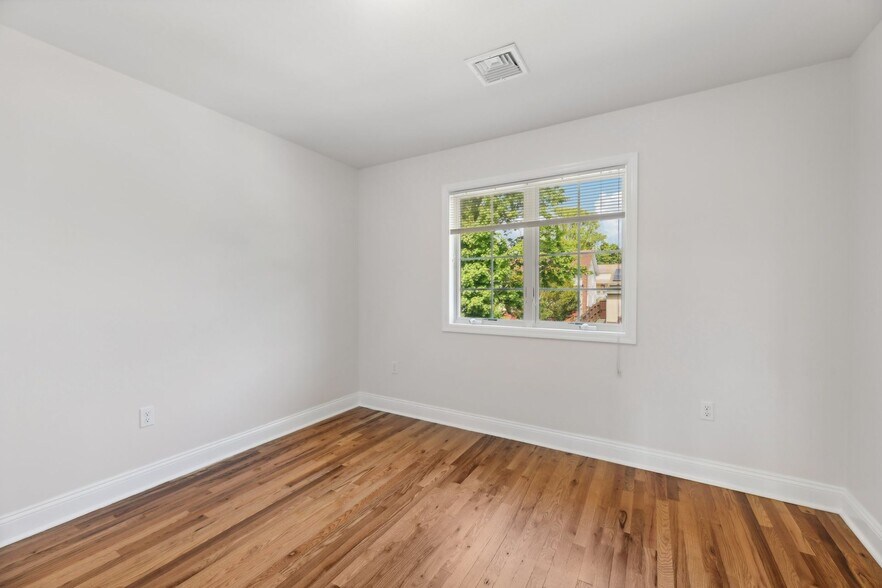 More Photos Of 45 Beers St, Keyport Apartments For Sale