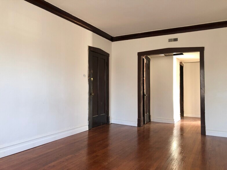 More Photos Of 6357 S Mozart St, Chicago Multifamily For Sale