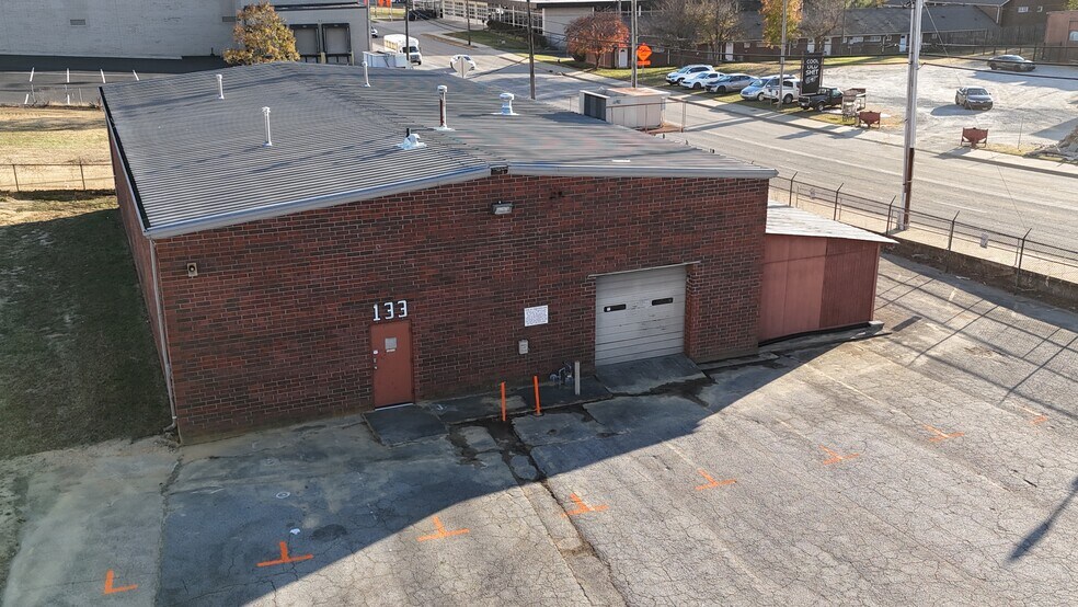 Primary Photo Of 133 W Russell Ave, High Point Warehouse For Lease