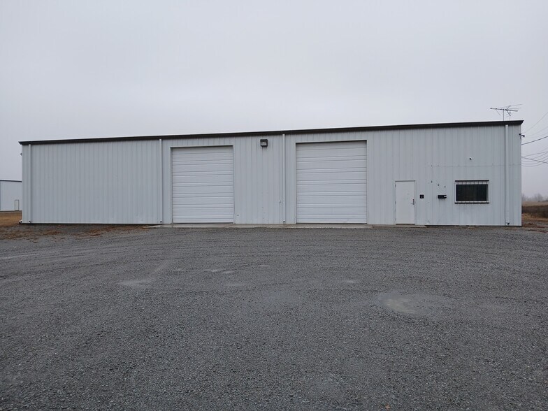 Primary Photo Of 307 NW 5th St, Pryor Industrial For Sale