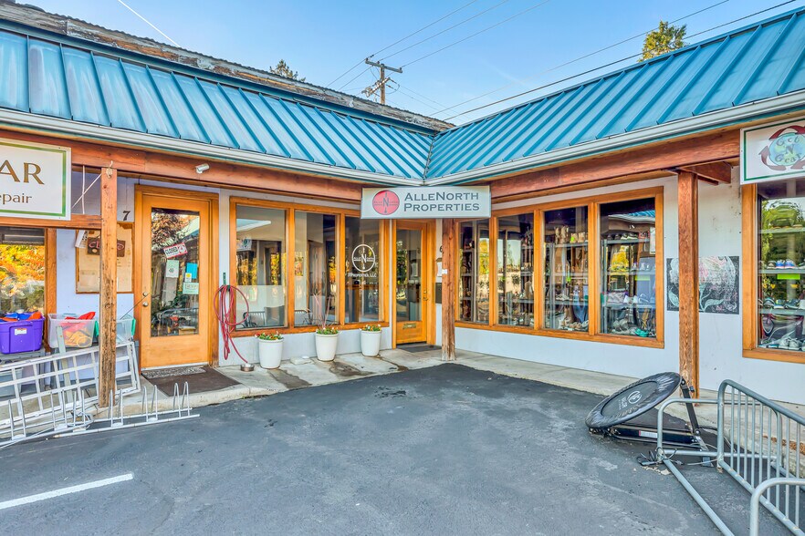 More Photos Of 340 A St, Ashland Office For Sale