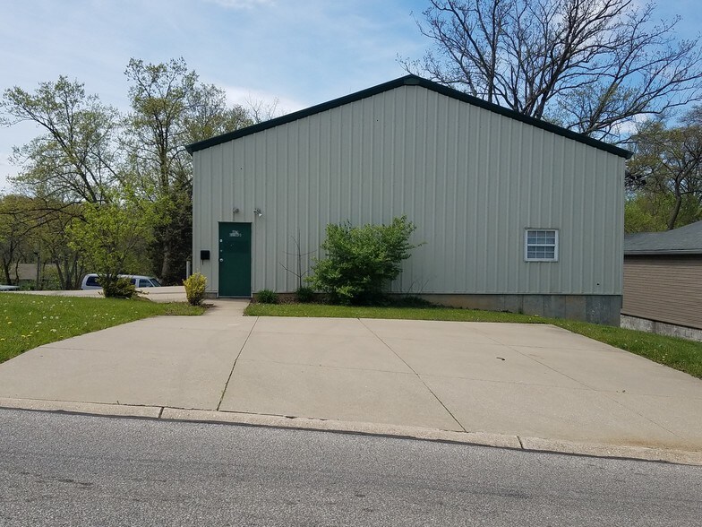 More Photos Of 601 Buckner St, Elsmere Service For Lease