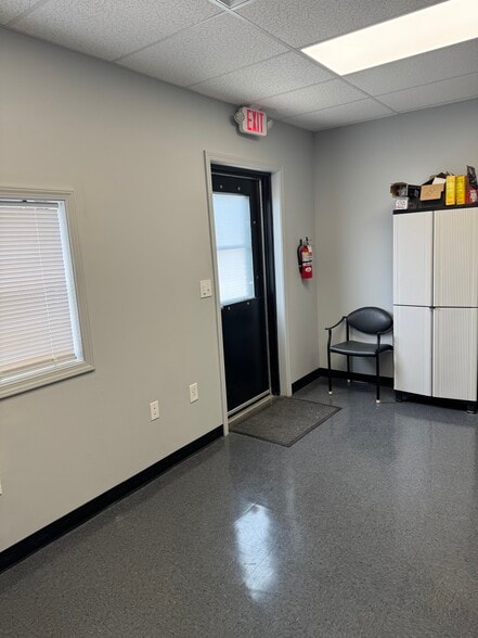 More Photos Of 181 Fayetteville St, Winston-Salem Office For Lease