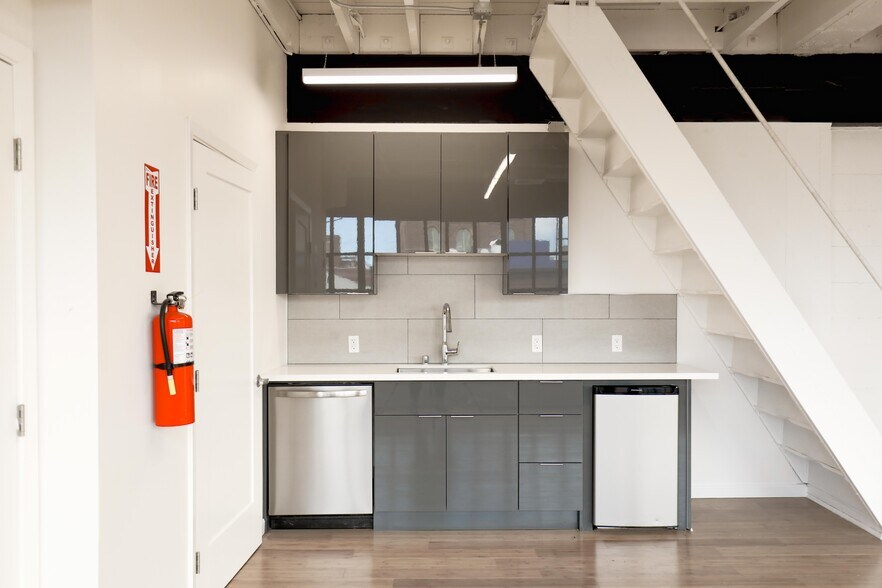 More Photos Of 1539 Folsom St, San Francisco Office For Lease