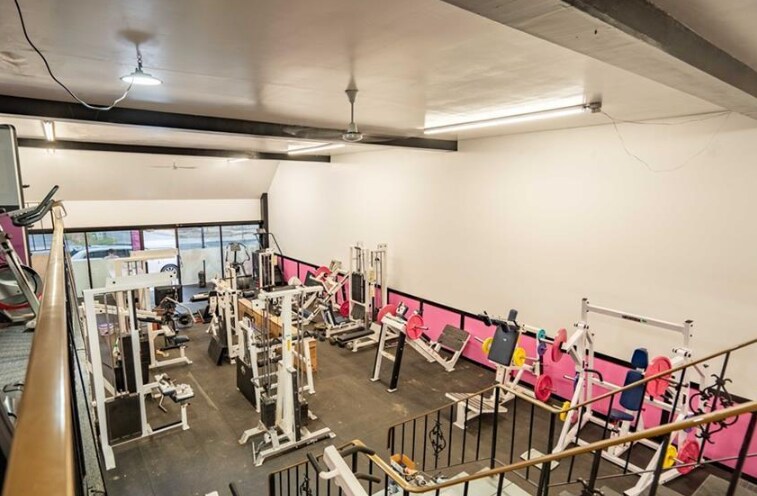 More Photos Of 319-327 Montreal Rd, Cornwall Storefront Retail Residential For Lease