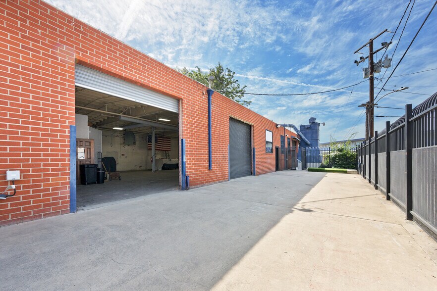 More Photos Of 729 Centinela Ave, Inglewood Industrial For Lease