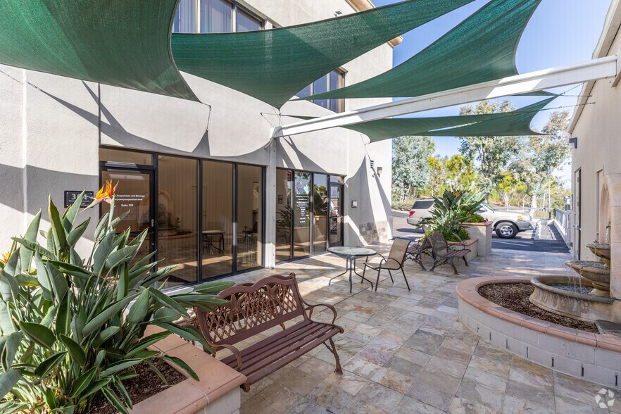 More Photos Of 15644 Pomerado Rd, Poway Medical For Sale