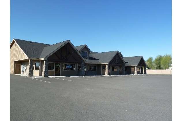 More Photos Of 2815 Laverne Ave, Klamath Falls Flex For Sale