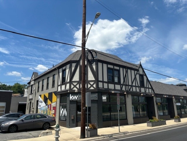 More Photos Of 4806 Rhode Island Ave, Hyattsville Storefront Retail Office For Lease