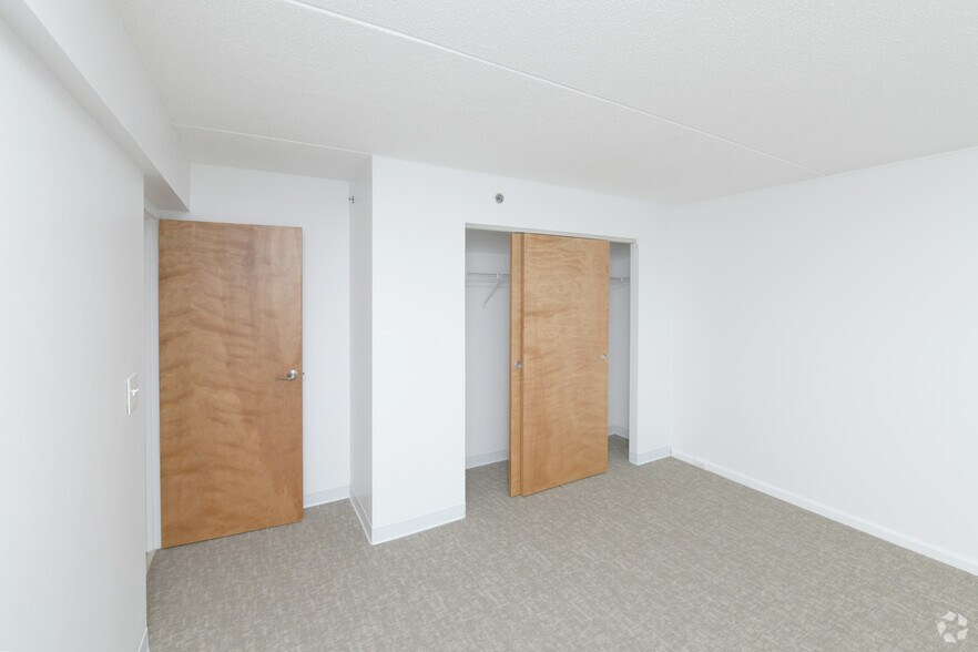 More Photos Of 1371 Beacon St, Brookline Apartments For Lease