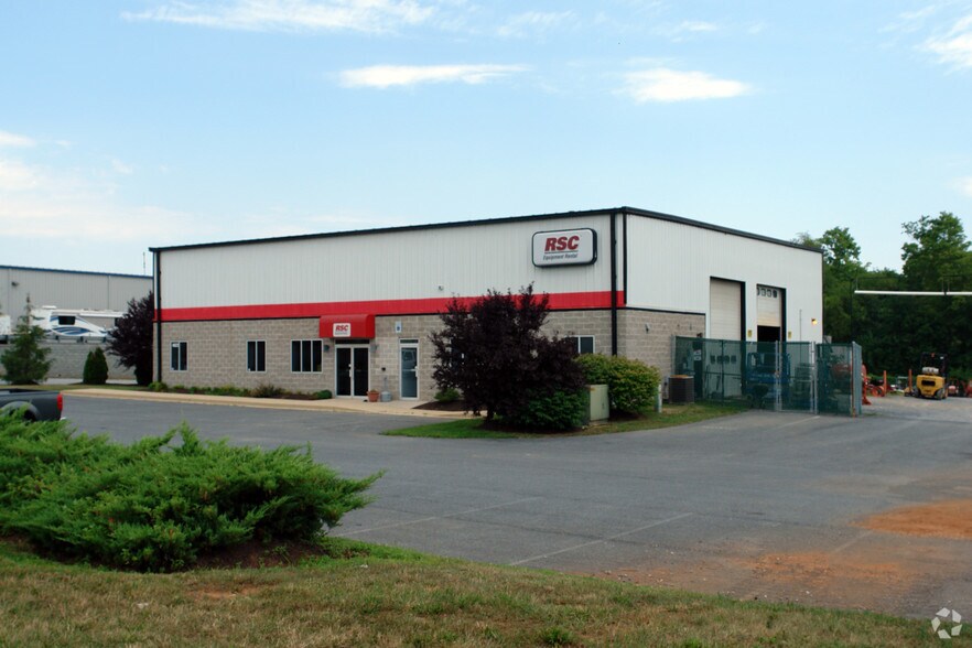 Primary Photo Of 4622 Wedgewood Blvd, Frederick Service For Lease