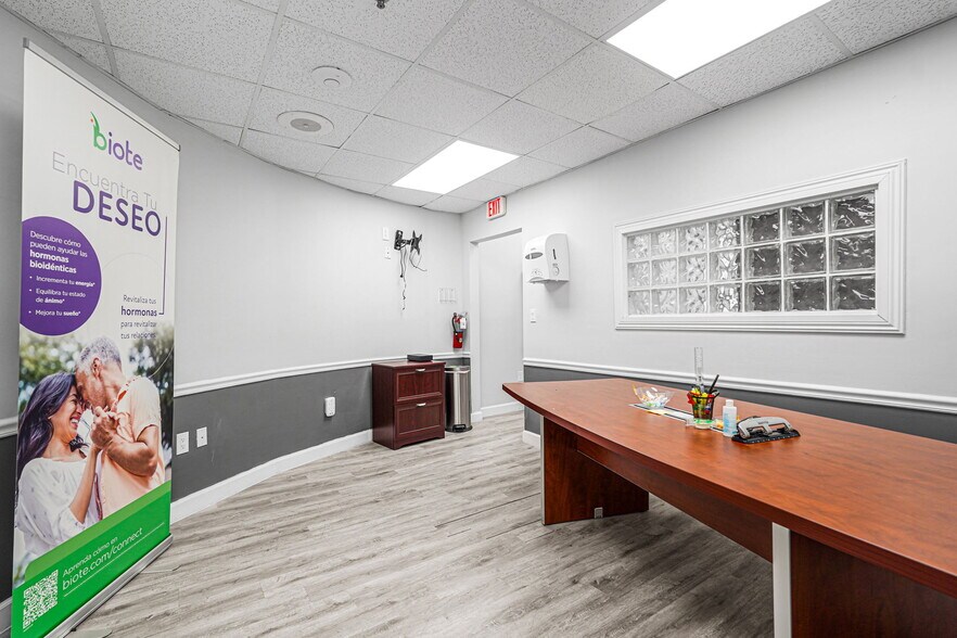 More Photos Of 2645 SW 37th Ave, Miami Medical For Sale