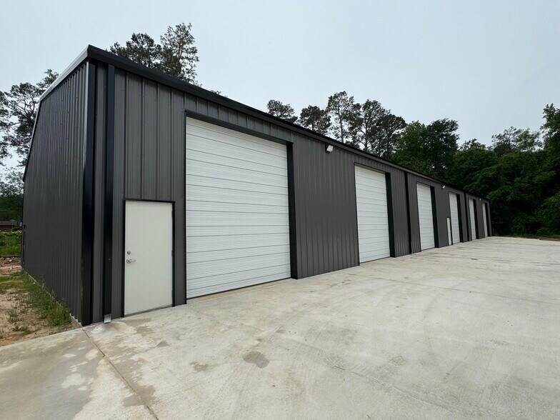 More Photos Of 13763 State HWY 155 S hwy, Tyler Warehouse For Lease