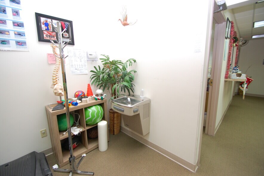 More Photos Of 105 W Houghton Ave, West Branch Medical For Sale