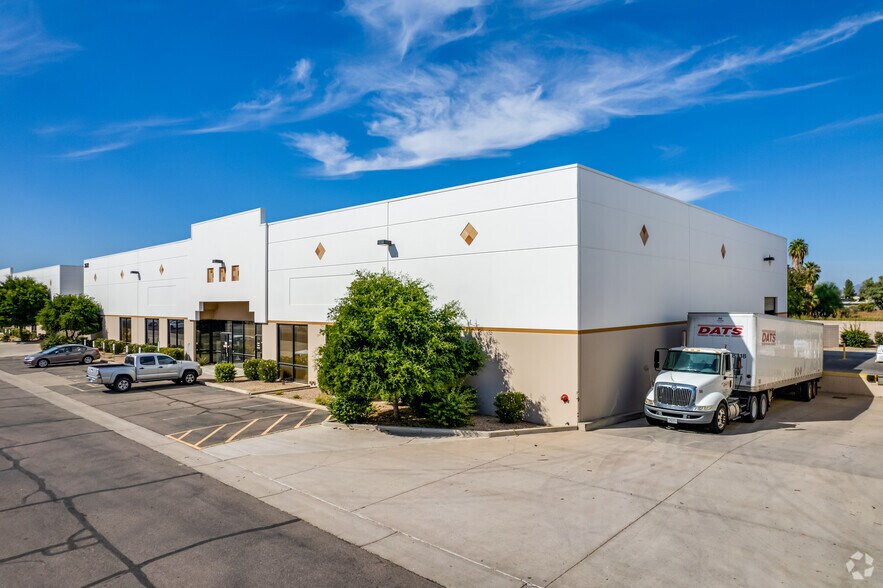 More Photos Of 3602 E Southern Ave, Phoenix Warehouse For Lease