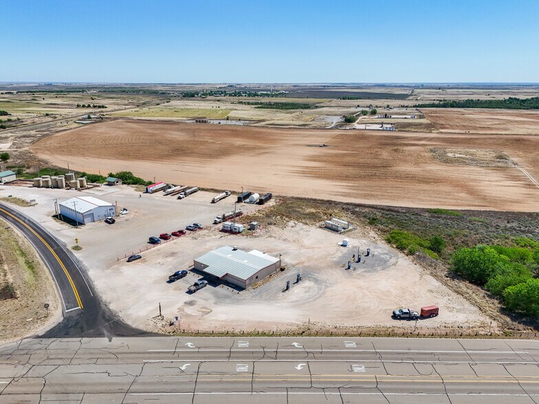More Photos Of 8794 HWY 83, Briscoe General Retail For Sale