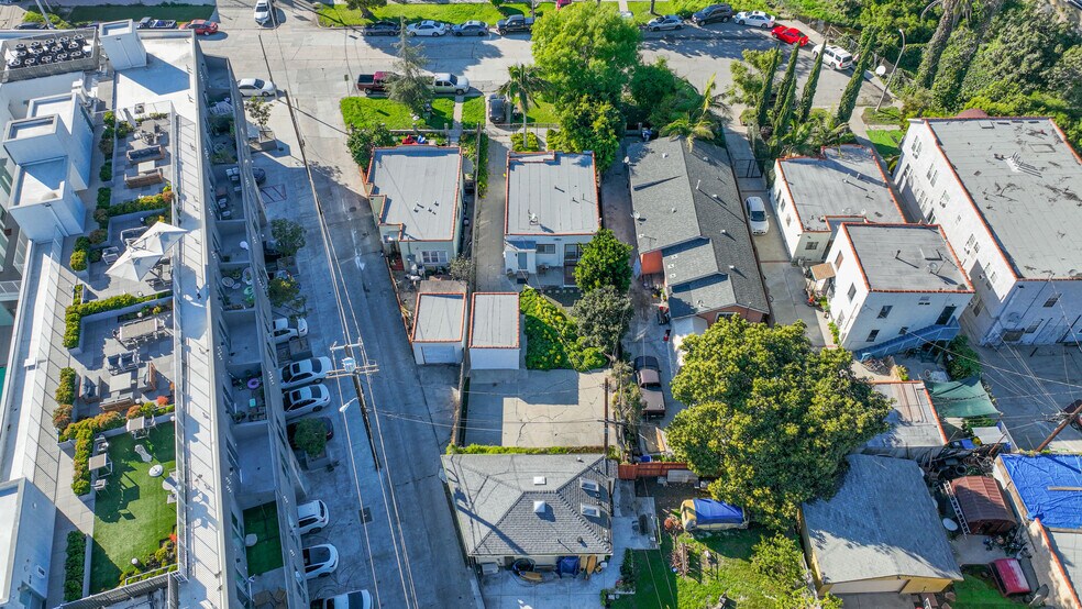 More Photos Of 2536 S Dunsmuir Ave, Los Angeles Land For Sale