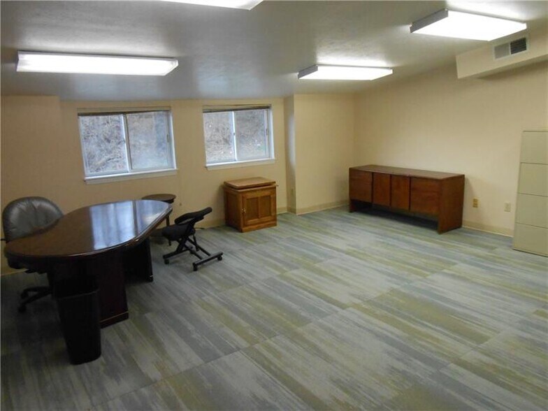 More Photos Of 5081 Old Clairton Rd, Pittsburgh Office For Lease