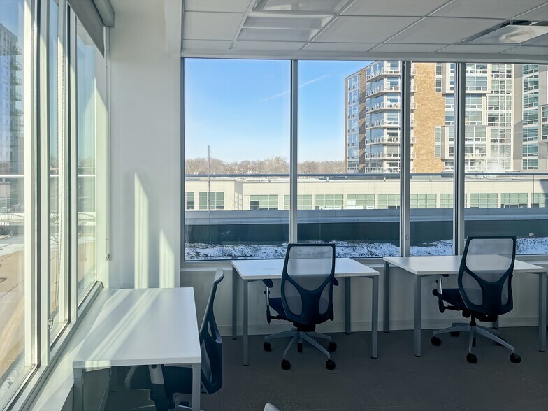 More Photos Of 811 E Washington Ave, Madison Coworking Space