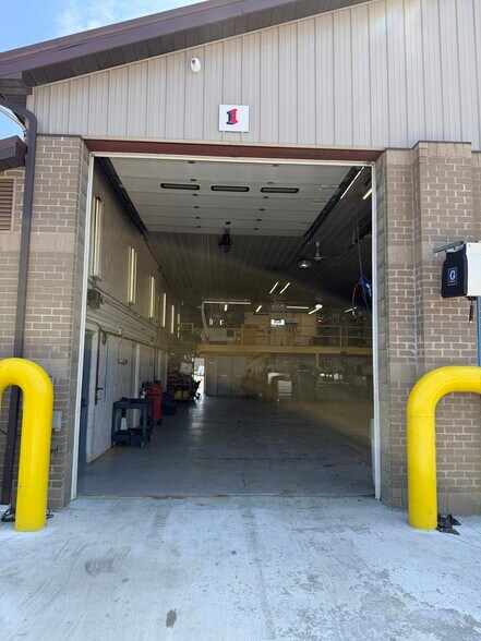 More Photos Of 4881 Pittsburgh Rd, Harrisville Light Distribution For Sale