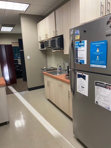 More Photos Of 1016 Spring Villas Pt, Winter Springs Office For Sale