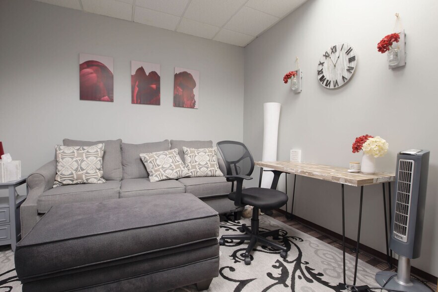 More Photos Of 2301 Eldorado Pky, McKinney Medical For Lease