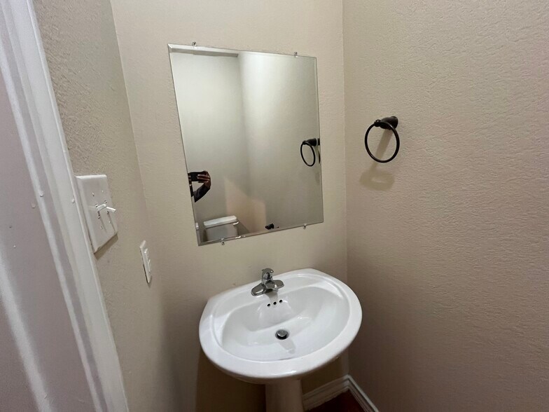 More Photos Of 6309 Attucks Ln, San Antonio Multifamily For Sale