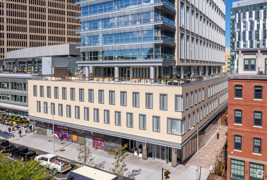 More Photos Of 165 Main St, Cambridge Apartments For Lease