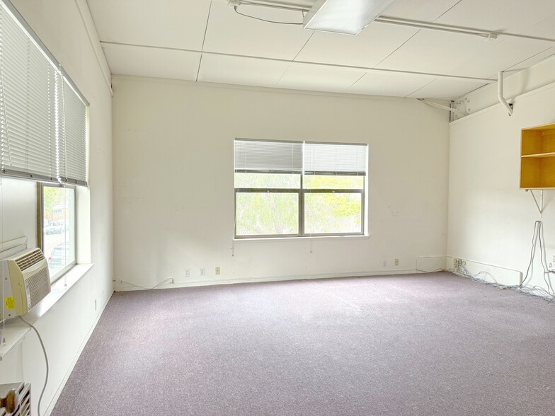 More Photos Of 801 Camelia St, Berkeley Manufacturing For Lease