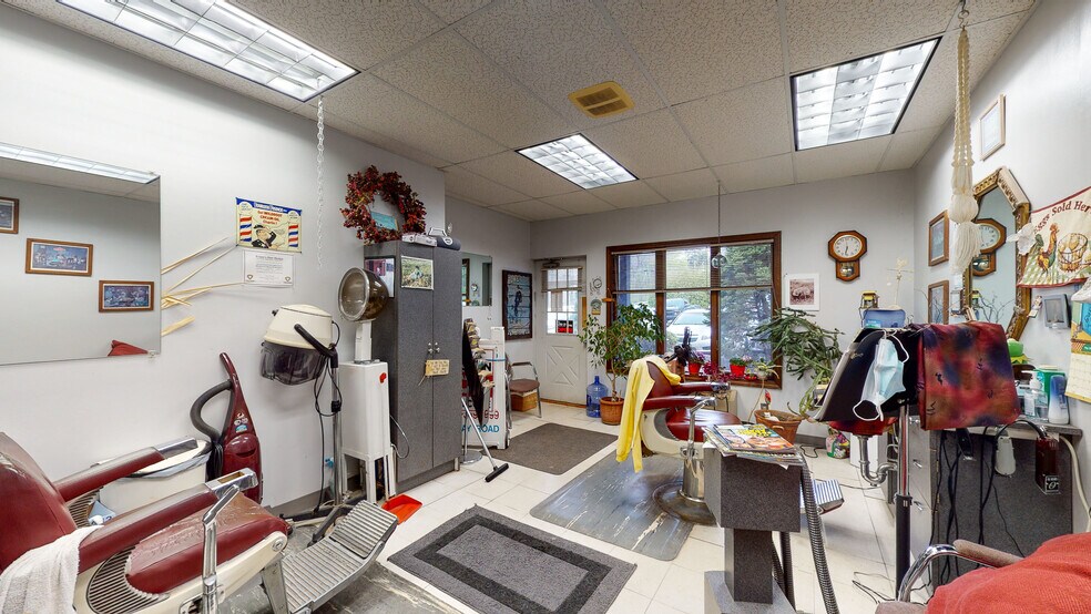 More Photos Of 6 Way Rd, Middlefield Office For Lease