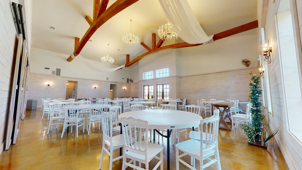 More Photos Of 16712 County Road 1580, Ada Sports And Entertainment For Sale