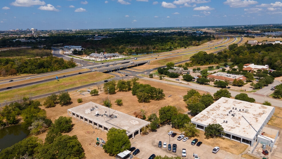More Photos Of 3005 S Earl Rudder Fwy, College Station Land For Sale