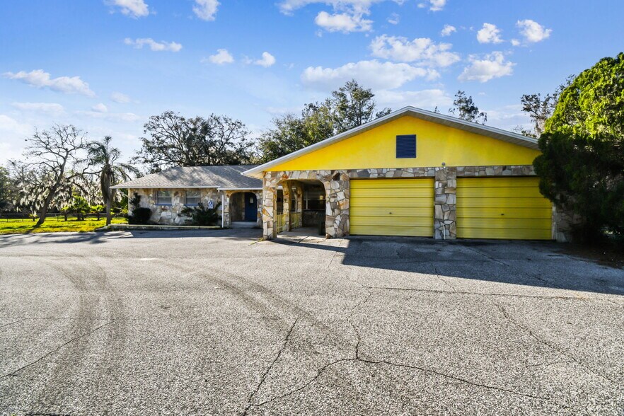 More Photos Of 10129 Little Rd, New Port Richey Medical For Sale