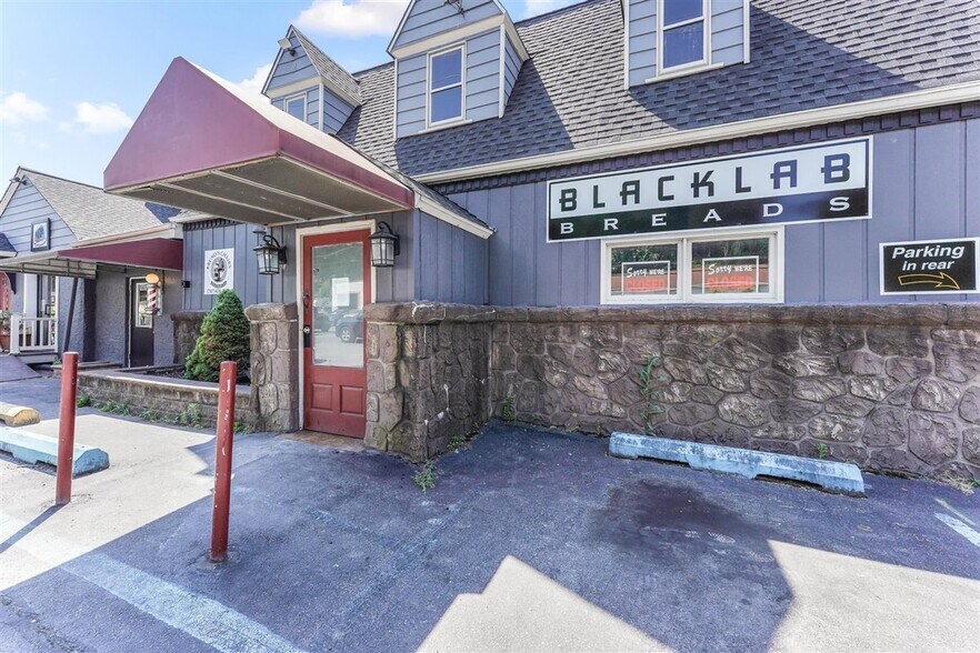 More Photos Of 1470 W Baltimore Pike, Toughkenamon Restaurant For Sale