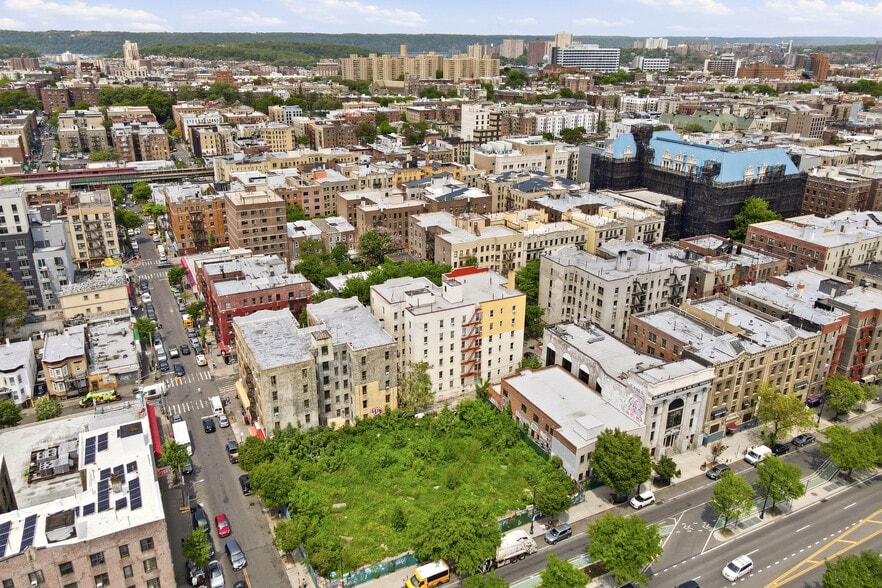 More Photos Of 2310 Creston Ave, Bronx Apartments For Sale
