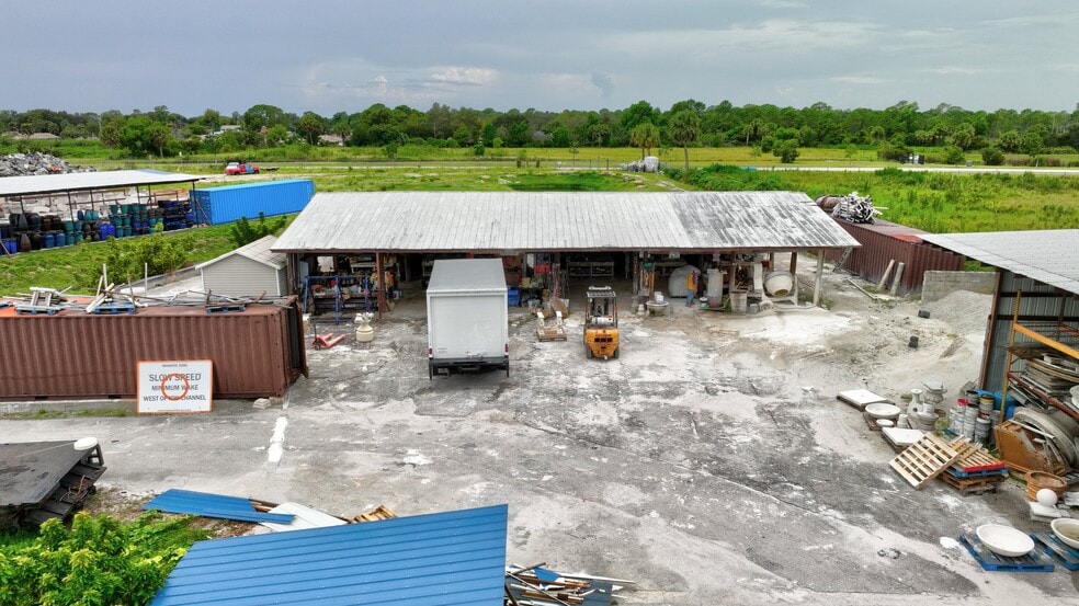 More Photos Of 17250 SW Railroad Ave, Indiantown Manufacturing For Sale