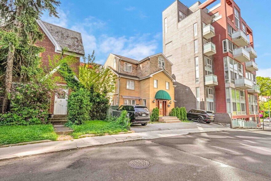 More Photos Of 11614 Grosvenor Ln, Kew Gardens Land For Sale