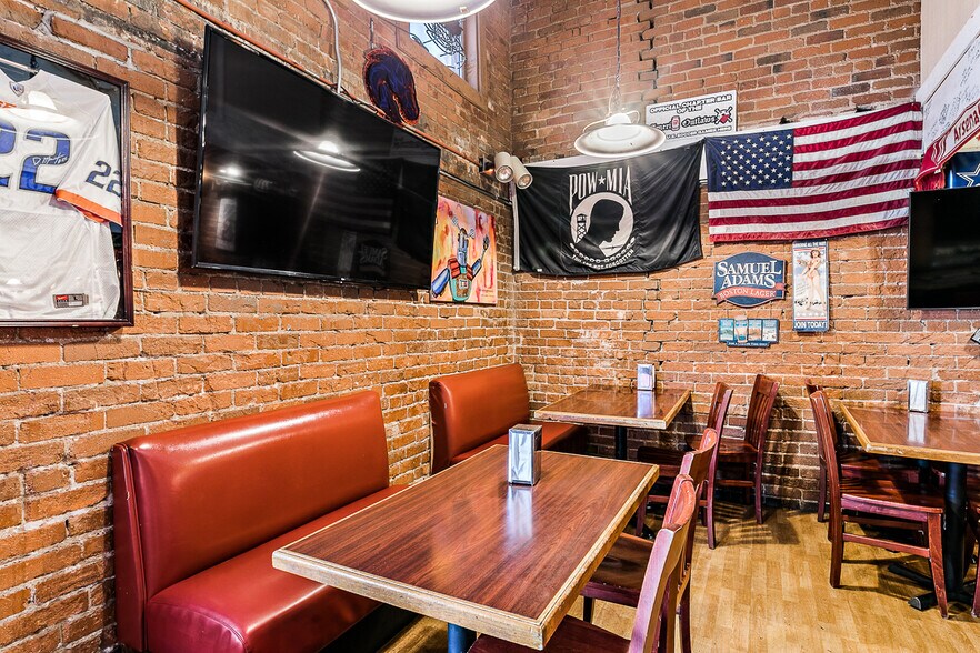More Photos Of 409 S 8th St, Boise Restaurant For Lease