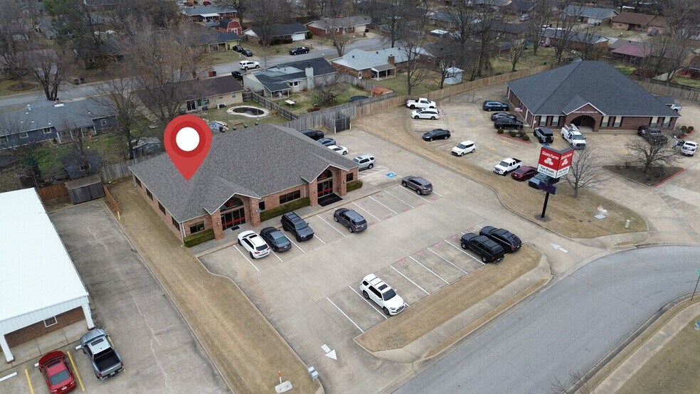 More Photos Of 3880 Willowood Ln, Springdale Medical For Lease