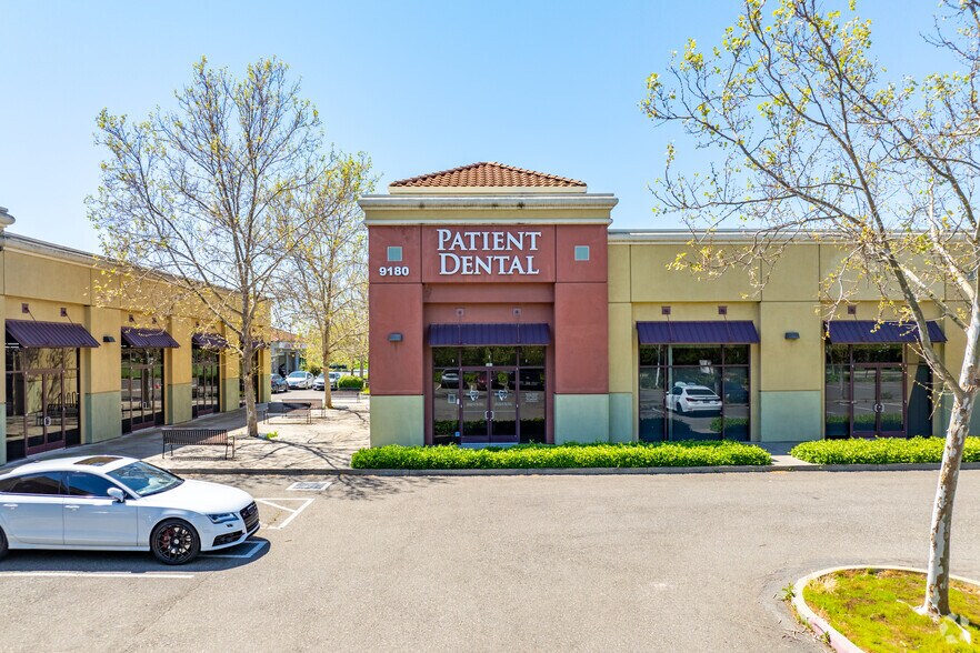 More Photos Of 9180 Harbour Point Dr, Elk Grove Freestanding For Lease