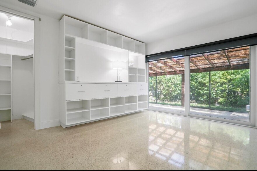 More Photos Of 4512 Seagrape Dr, Lauderdale-by-the-Sea Multifamily For Sale