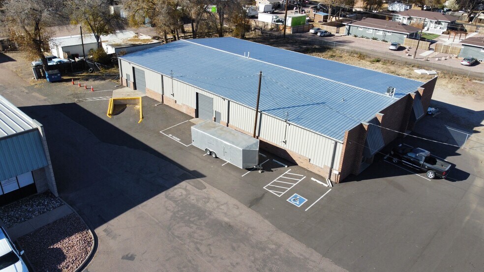 More Photos Of 3404 N Cascade Ave, Colorado Springs Distribution For Lease