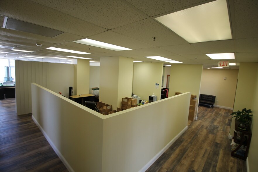 More Photos Of 1441 Kapiolani Blvd, Honolulu Medical For Lease