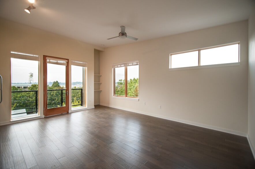 More Photos Of 2651 NW Thurman St, Portland Apartments For Sale