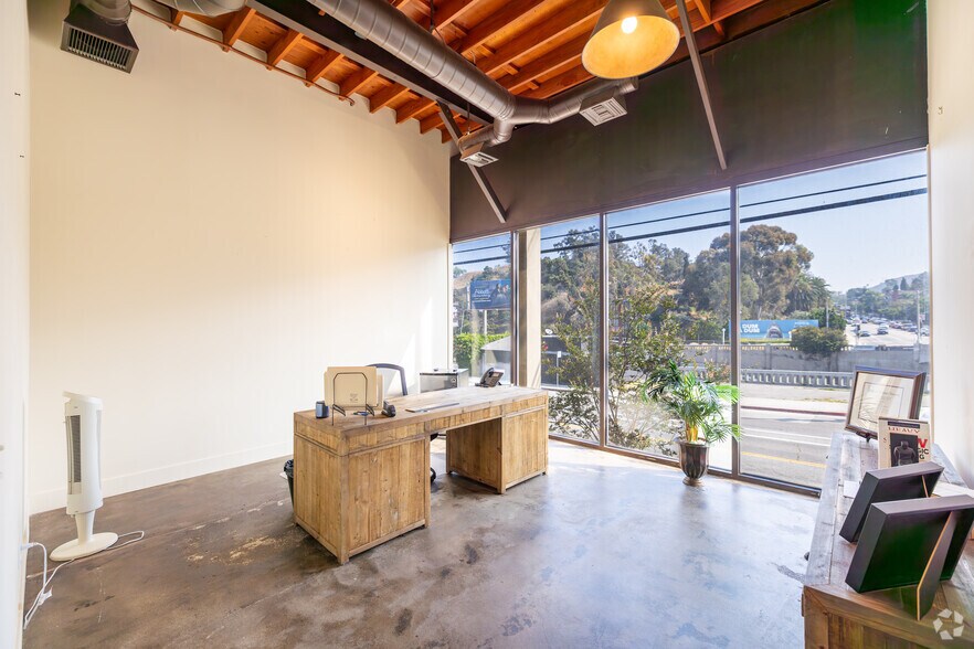 More Photos Of 3211 Cahuenga Blvd W, Los Angeles Loft Creative Space For Lease