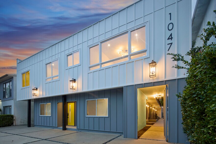 More Photos Of 1047 N Sierra Bonita Ave, West Hollywood Apartments For Sale