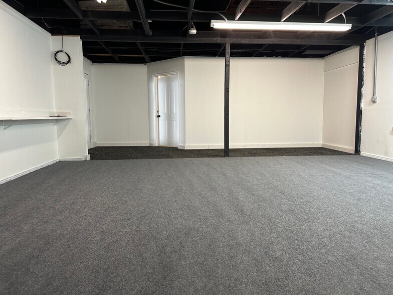 More Photos Of 3721 S 250 W, Ogden Storefront Retail Office For Lease
