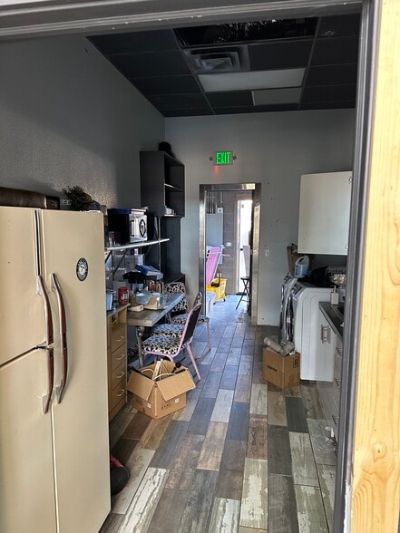More Photos Of 2800 North Gate Blvd, Colorado Springs Freestanding For Lease