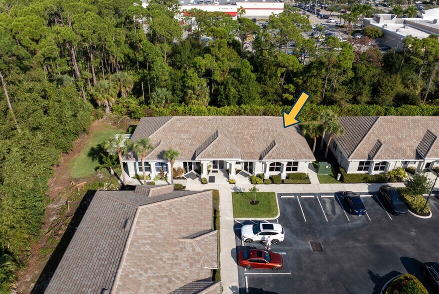 More Photos Of 13730 Cypress Terrace Cir, Fort Myers Medical For Sale